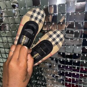 Toddler Burberry shoes